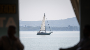 Rengeteg szennyvíz ömlött a Balatonba Tihanynál