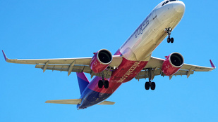 A Wizz Air nem indít és fogad Tel Avivot érintő repülőket három hónapig