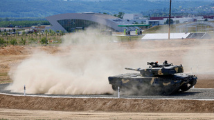 Lopakodó militarizáció Magyarországon