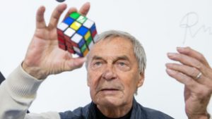 Rubik Ernő első bevételéből olyan autót vett, amelyhez ötven év után is kötődik