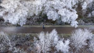 Maradnak a mínuszok, a fejünk is belefájdulhat a vasárnapi időjárásba