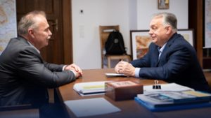 Orbán Viktor a karácsony után ismét munkába állt: megkezdte az alapozást, készül a repülőrajtra