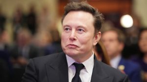 Elon Musk cikkével botrányt okozott, lemondott a mérvadó lap rovatvezetője