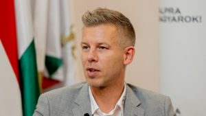 Magyar Péter reagált a Gulyás Gergely-interjúra: szerinte az az áruló, aki leárulózta őt