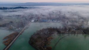 Különleges időjárási jelenség alakult ki Balatonnál