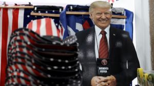 Messiásként várják a megválasztott amerikai elnök beiktatási ceremóniáját a magyar Trump-hívők