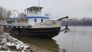 Női holttestet találtak a Dunában