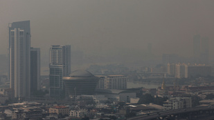 Iskolák százai zártak be Bangkokban a légszennyezettség miatt