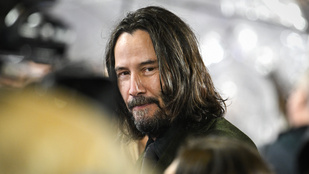 Budapesten forgat Keanu Reeves, titokban járja a város utcáit