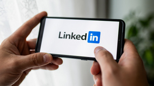 „LinkedIn-irigységtől” szenvednek a Z generáció tagjai