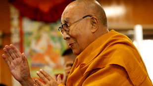 A dalai láma szerint utódja Kínán kívül, a „szabad világban” fog születni