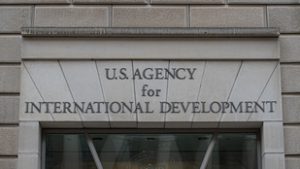 Megkezdődik a USAID finanszírozási projektjeinek kivizsgálása