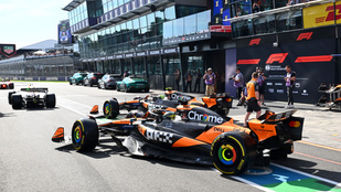 Norris és Piastri uralta az időmérőt, a McLarené a rajtrács első sora a Formula–1-es idénynyitón