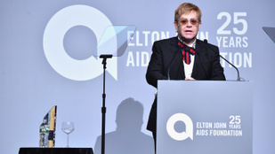 Betiltották Oroszországban Elton John AIDS Alapítványát