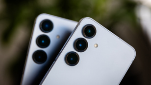 Örülhet, ha ilyen telefonja van: ingyen kap olyan újdonságokat, amelyekért másoknak fizetniük kell