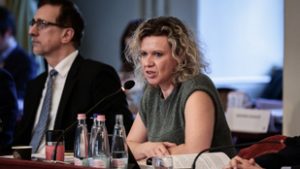 A 21 kutatóközpont felmérést indított, hogy Kollár Kingának le kell-e mondania a Brüsszelben tett kijelentése miatt