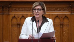 A DK törvénymódosít kezdeményez, hogy a gyermeküket egyedül nevelő apákra is kiterjedjen az szja-mentesség