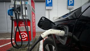 Ha nem cserélnek időben rendszámot az érintettek, akár ki is vonhatják a forgalomból az autójukat