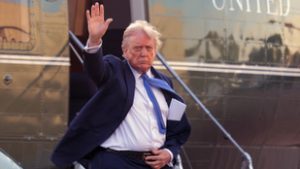 Az amerikaiak többsége „veszélyes diktátornak” látja Donald Trumpot