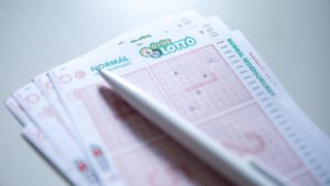 Szombati pénzeső: húsz ember nyert fejenként két és fél millió forintot
