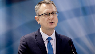 „Oktatásra akarunk költeni, nem pedig háborúra” – lezajlott a 2025-ös Pedagógusnap