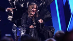 Ozzy Osbourne az egészségügyi gondjai mellett is színpadra áll a Black Sabbath utolsó koncertjén