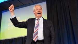 A radikálisok erősödtek, a kormányzó Munkáspárt és a konzervatívok gyengültek a brit választásokon