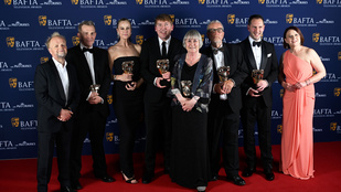Kiosztották a BAFTA-díjakat, történelmet írt az egyik sorozat – 100 ártatlan kapott igazságot