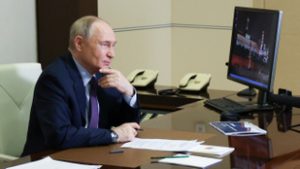 Az egész világ arra vár, hogy vége legyen a vérontásnak, de valóban tárgyalóasztalhoz ül Putyin és Zelenszkij?