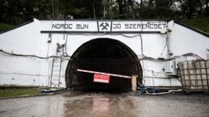 Teljesen megtelt vízzel a parajdi sóbánya: végleg lezárták a létesítményt