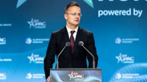 Szijjártó Péter kormánybuktató kísérletről beszélt, és számonkérésre tett ígéretet