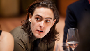 Olasz Renátó rendezőként debütál Szarajevóban a Minden csillag című filmjével