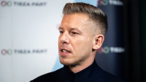 Magyar Péter: A Tisza Párt vissza fogja vonni az önazonossági törvényt