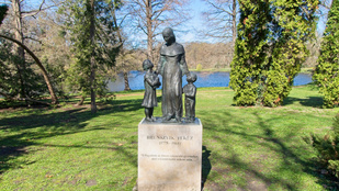 Egy szingli grófnő, aki életét tette az árva és veszélyeztetett gyermekek megmentésére