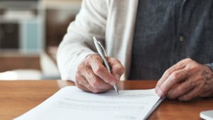 Bárkit ki lehet zárni az öröklésből, de a kitagadáshoz már nyomós okra van szükség