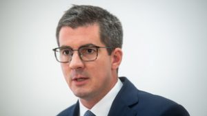 Álhírgyártással vádolja a Telexet a Fidesz frakcióvezetője