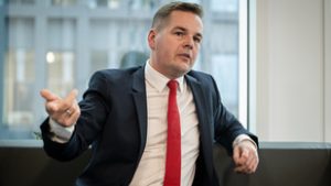 Németh Balázs szerint Geszti Péter suttyó és prosztó módon poénkodott a koncertjén