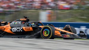 A McLaren centikkel kerülte el a teljes katasztrófát a Hungaroringen