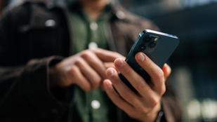 Ijesztő pszichológiai jelenségről árulkodik a telefonunk