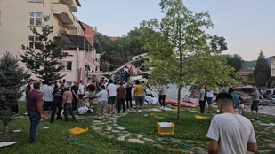 Erős földrengés rázta meg Törökországot, többen is megsérültek