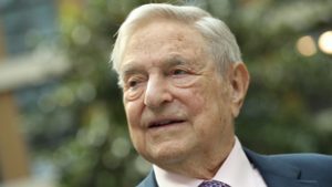 95 éves lett Soros György − fiával ünnepelt a világ egyik legismertebb milliárdosa