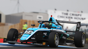 Kaotikus időmérő után Molnár Martin 5. hellyel kezdett Skóciában