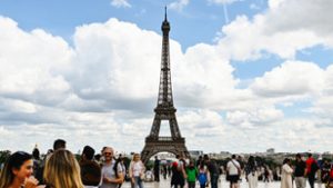 Ezért magasabb az Eiffel-torony nyáron
