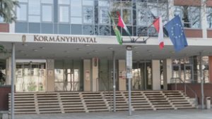 Több tízmilliárd forintos osztogatásba kezd a kormány, mutatjuk, kiket érint