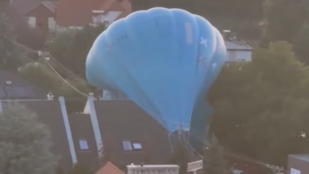 Kényszerleszállást hajtott végre egy hőlégballon Debrecenben