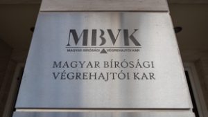 Inkasszót kértek a végrehajtói kar ellen, amely kétmilliárd forinttal tartozik egy cégnek