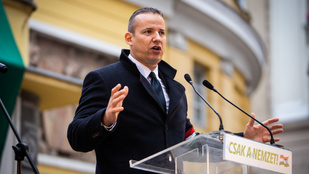 Továbbra sem tudni, mit leplez le Toroczkai László
