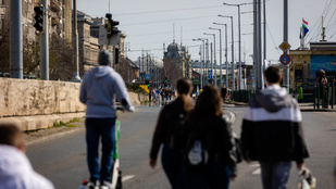 Nem lehet tovább halogatni, szabályozásért kiált az e-rollerezés