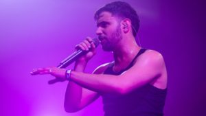 A napokban érkezik a mozikba a Random, amiben Beton.Hofi is közreműködik