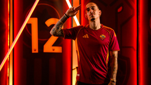 Az olasz bajnokságba igazolt Kerkez Milos liverpooli posztriválisa